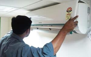 Vệ Sinh Máy Lạnh Tại Tân Phước Khánh Bình Dương